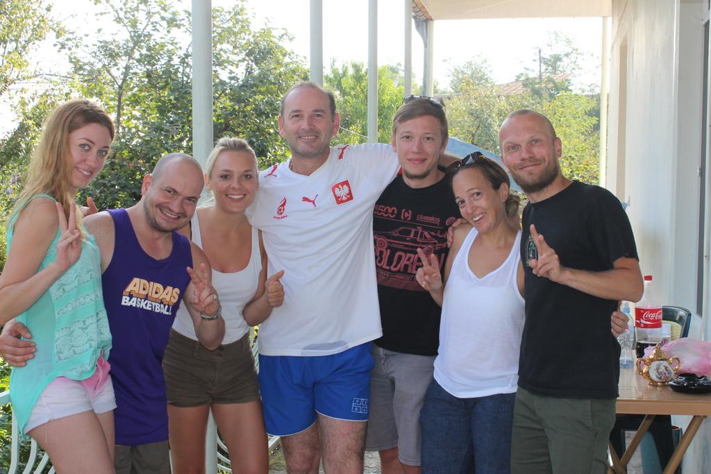 Giorgi'S Homestay Koetaisi Buitenkant foto