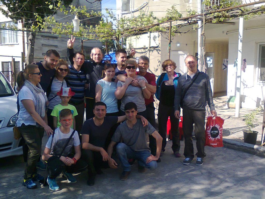 Giorgi'S Homestay Koetaisi Buitenkant foto