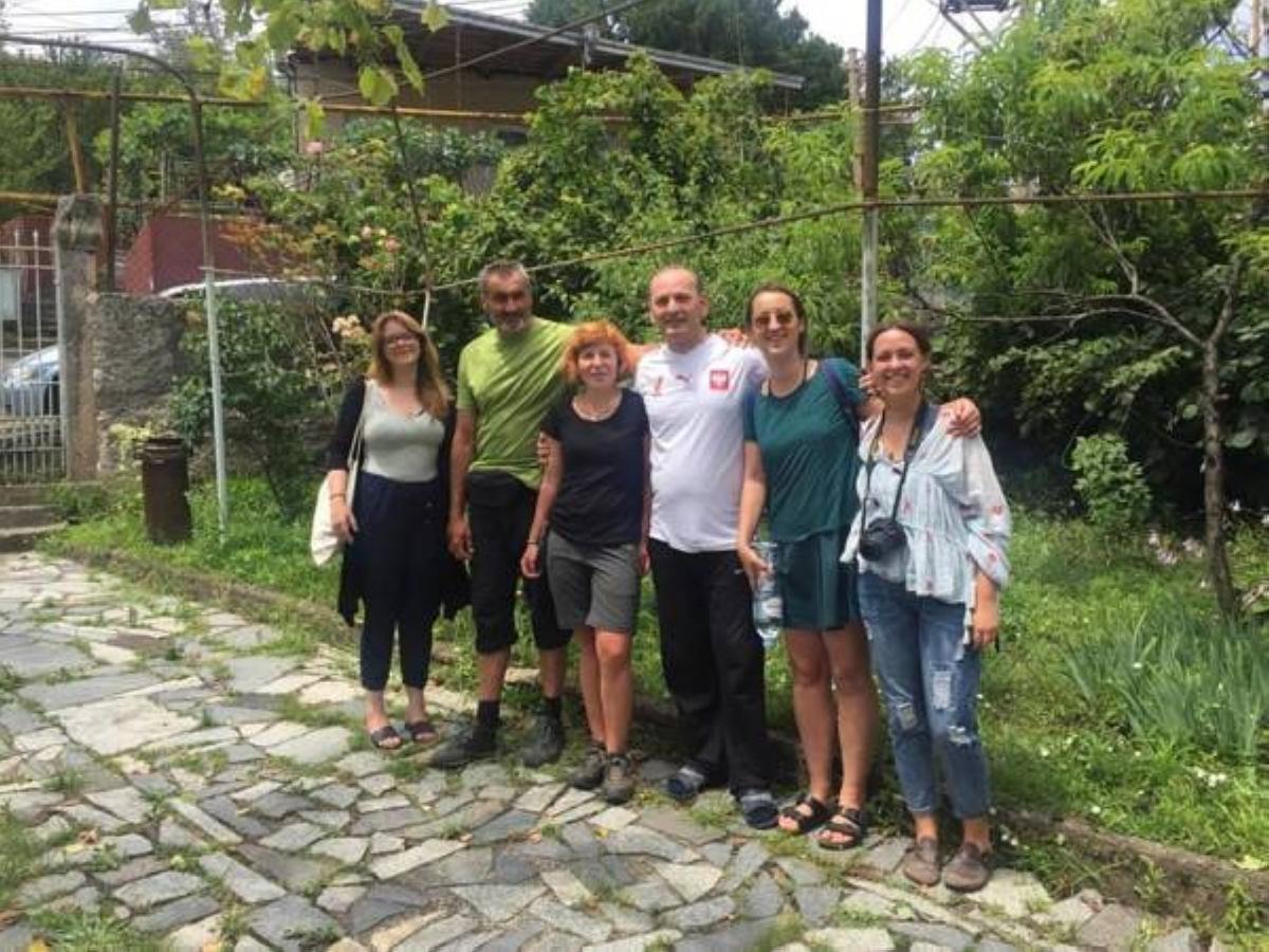 Giorgi'S Homestay Koetaisi Buitenkant foto